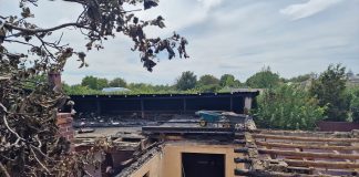 FOTO Apel pentru sprijinirea familiei din Biliești, rămasă fără casă în urma incendiului de ieri
