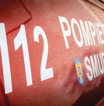 ULTIMA ORĂ Un bărbat a căzut pe o stradă din Focșani / Cadrele medicale intervin