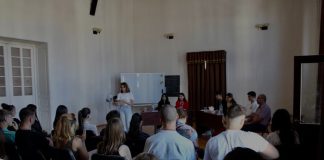 FOTO Tinerii, teatrul și filmul, în cadrul unui proiect inițiat de o elevă din Focșani