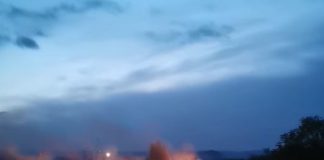 VIDEO Incendii de vegetație, pe mai multe suprafețe, la Călimănești și Pufești