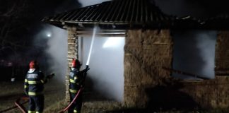 Incendiu la o casă din Ruginești