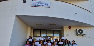 ULTIMA ORĂ Protest și la Casa de Asigurări de Sănătate Vrancea