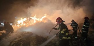 FOTO Pagube mari în urma incendiului de la Sihlea