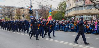 Acțiunile jandarmilor vrânceni în minivacanță: parada de 1 Decembrie, ordinea publică la competiții sportive, manifestări artistice, zone turistice / Jandarmii au dat amenzi de 7.700 lei