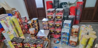 FOTO Peste 140 kg de articole pirotehnice confiscate de jandarmii vrânceni la Homocea