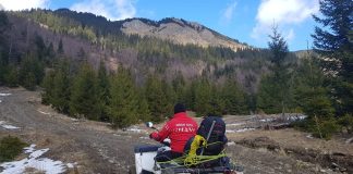 Mobilizare pentru găsirea a două persoane (mamă și fiu) rătăcite în comuna Vidra