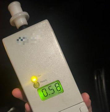 Femeie din Vrancea, prinsă beată la volan. Ea conducea pe un drum național