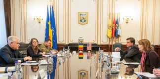 Ministrul apărării naționale, Angel Tîlvăr, s-a întâlnit cu ambasadorul SUA la București, Kathleen Kavalec