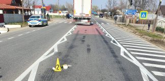 Femeie, accidentată grav de un tir, la Pufești. pe trecerea de pietoni