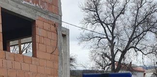 Bărbat găsit spânzurat la Nereju