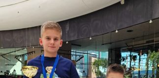 FOTO Șah: Daniel Sava și Andrei Mălureanu, doi mici șahiști de perspectivă ai Focșaniului