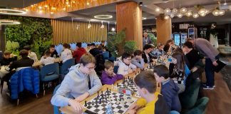 Șah: Aproape 100 de copii prezenți la ”Cupa Mărțișorului de Kristal”