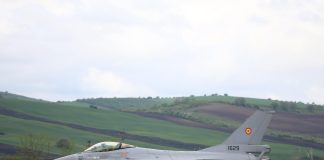 FOTO Primele trei aeronave F-16 achiziționate din Norvegia, recepționate la Câmpia Turzii
