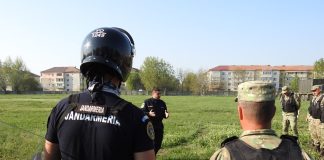 FOTO Antrenament interinstituțional între Jandarmeria Vrancea și Brigada 282 Blindată „Unirea Principatelor”