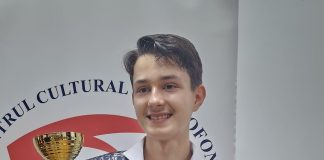 FOTO Un nou premiu pentru solistul Mihai Bratosin