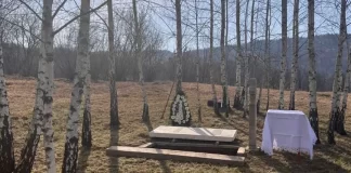 Dinu Săraru a fost înmormântat ilegal. Legea interzice așezarea mormintelor în afara cimitirelor