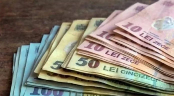 Sume de bani găsite în două locuri din Focșani. Se caută proprietarii lor