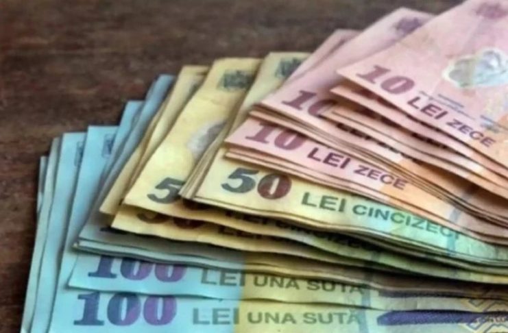 Sume de bani găsite în două locuri din Focșani. Se caută proprietarii lor