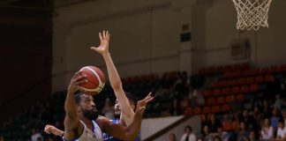 Baschet masculin: CSM Focșani 2007 a câștigat primul meci de acasă cu CSM Târgu Jiu, din play-out