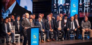 Nicolae Ciucă, Rareș Bogdan și Siegfried Mureșan, la evenimentul de lansare a candidaților PNL Vrancea la alegerile din 9 iunie