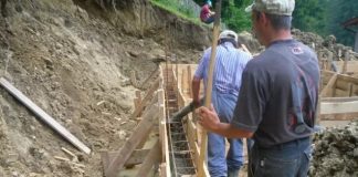Index salarial eJobs: Peste o treime dintre angajații din construcții au salarii cuprinse între 4.500 și 7.000 de lei. Media netă în domeniu este de 5.000 de lei pe lună