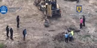 VIDEO Percheziții în Focșani, după de ce o societate ar fi depozitat și îngropat deșeuri pe două terenuri din Constanța