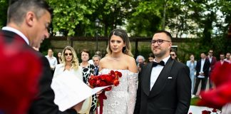 Fostul ministru al Justiției, Tudorel Toader, socru mare. Nașul mirilor a fost consilierul local focșănean Mihai Nedelcu