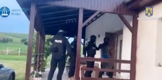 VIDEO Peste 150 de percheziții în dosare de contrabandă, evaziune fiscală, fals, șantaj, înșelăciune