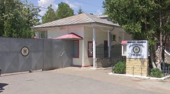 Mandat de executare a pedepsei cu închisoarea, pus în aplicare de polițiști