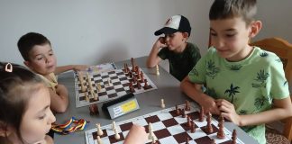 Micii șahiști focșăneni au participat la competiția ”Ziua Imnului Național”