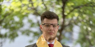Un tânăr vrâncean de excepție: Teodor Alexandru Vulcan, șef de promoție la facultate, șef de promoție la masterat
