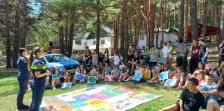 FOTO Pe final de vacanță, polițiștii vrânceni sunt tot aproape de copii