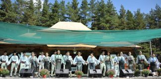 Festivalul Folcloric ”Poiana Negari” are loc duminică, la jitia