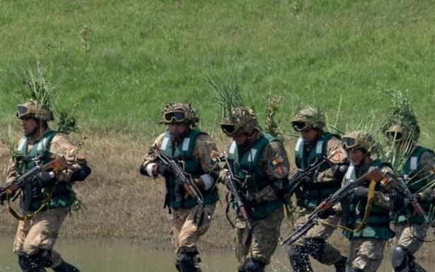 Un nou fals răspândit pe rețelele online: România trimite militari în Ucraina / Ce spune Administrația Prezidențială