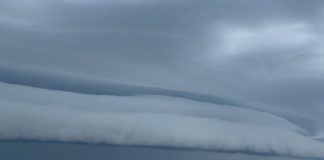 FOTO Spectacol de nori pe cerul Focșaniului