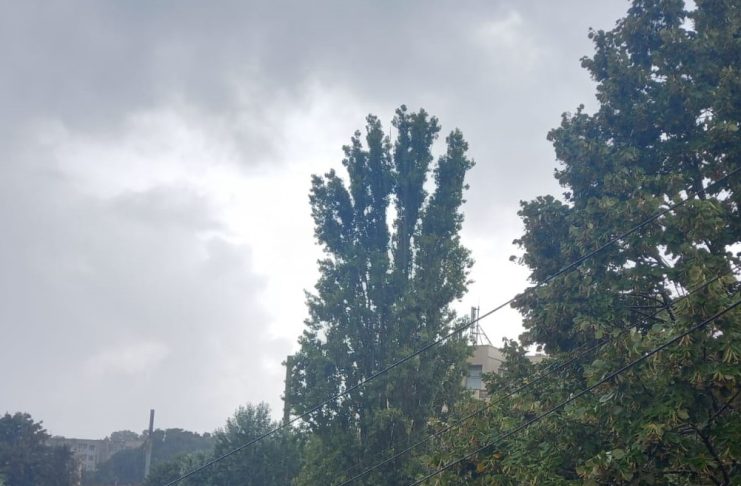 Cod galben de ploi în Munții Vrancei