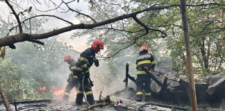 Incendiu la o casă din comuna Jariștea