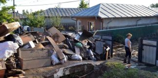 Un milion de lei au strâns parohiile și mănăstirile din Vrancea și Buzău pentru cei afectați de inundațiile din județele Galați și Vaslui
