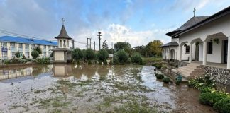 Apel la solidaritate cu oamenii loviți de ape: donații prin intermediul parohiilor și mănăstirilor din Vrancea și Buzău