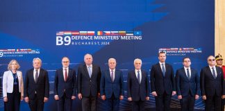 FOTO Reuniunea miniștrilor apărării în format București 9