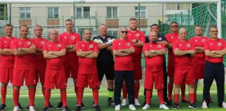 Românii care au primit a doua șansă la viață au format o națională de fotbal / Un vrâncean cu transplant de cord este jucător și antrenor principal