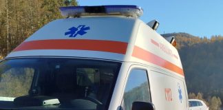 ULTIMA ORĂ Bărbatul prins sub tractor a murit