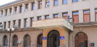 Funcționarii Consiliului Județean Vrancea se mută / Clădirea administrației județene va intra în reabilitare