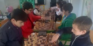 Competiții de șah pentru copii, de Ziua Armatei Române