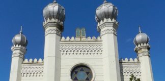 Alertă de securitate în România, transmisă de Ambasada SUA / Sunt vizate lăcașuri de cult