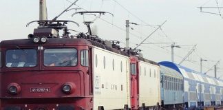 Se suspendă circulația unor trenuri, din cauza datoriilor / Câteva treceau și prin Vrancea