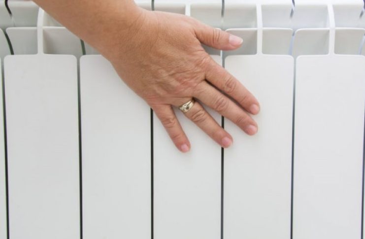 Important: de luni se oprește furnizarea căldurii către focșănenii racordați la sistemul centralizat! calorifer frig 1