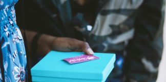 4 Motive pentru care să folosești firme de curierat pentru trimiterea coletelor importante