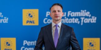 Motivul pentru care tinerii trebuie să iasă la vot! Claudiu Matei: ”Eu sunt unul dintre tinerii care pot duce vocea tinerilor în Parlament”