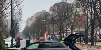 FOTO Două mașini s-au ciocnit în centrul Focșaniului